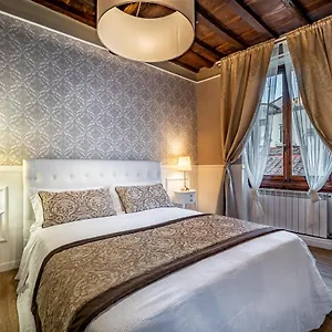 Yid Gallery Art&design In The Heart Of Florence